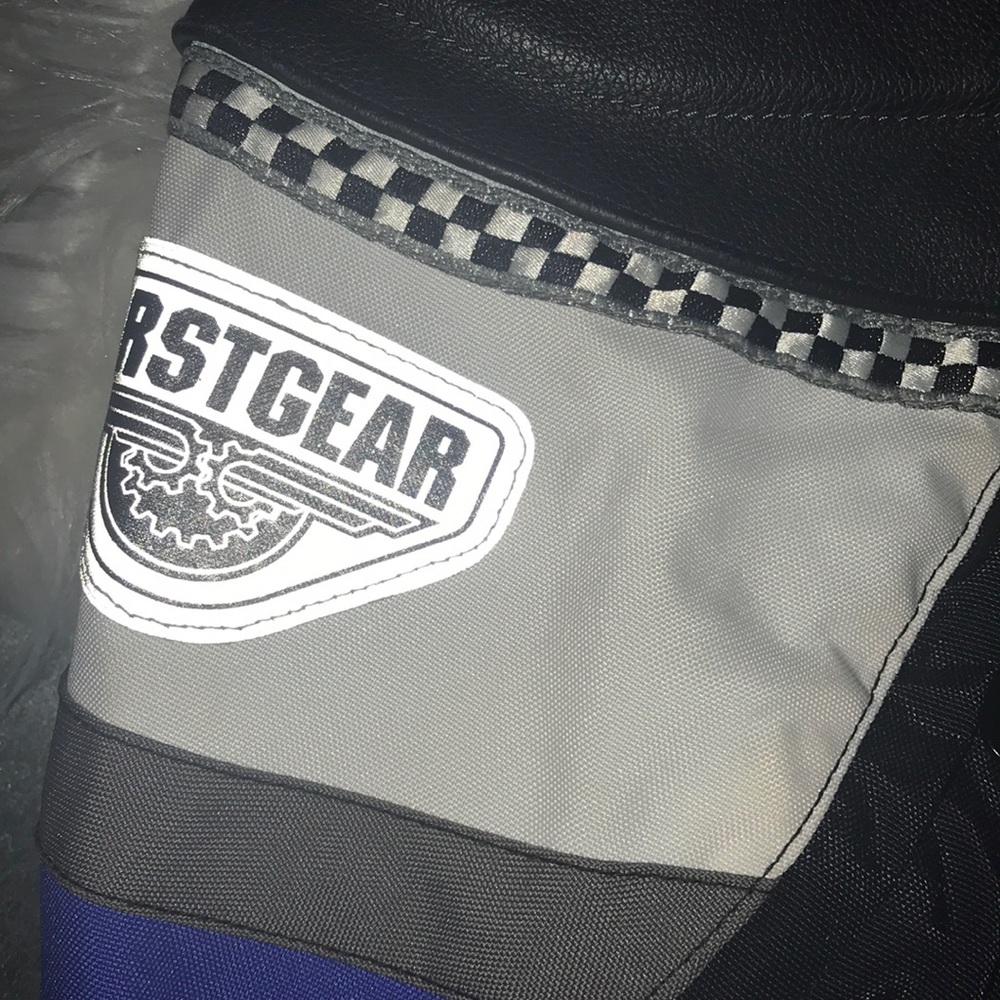 Motorcycle jacket - Picture 2 of 5